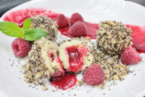 Rezept Himbeerknödel mit Mohnbrösel zuckerfrei
