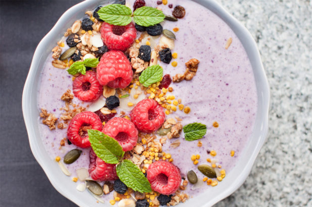 Rezept Acai Bowl mit Crunchy Müsli mit Birkenzucker