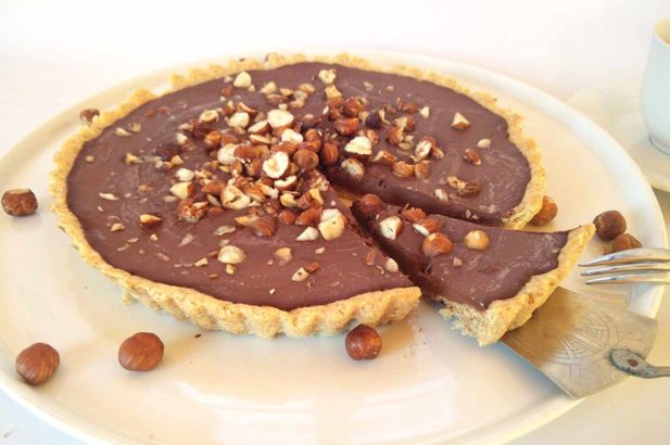 Schokoladetarte, Tarte mit Edelbitterschokolade, Schoko-Nusstarte, Edelbitterschokoladetarte