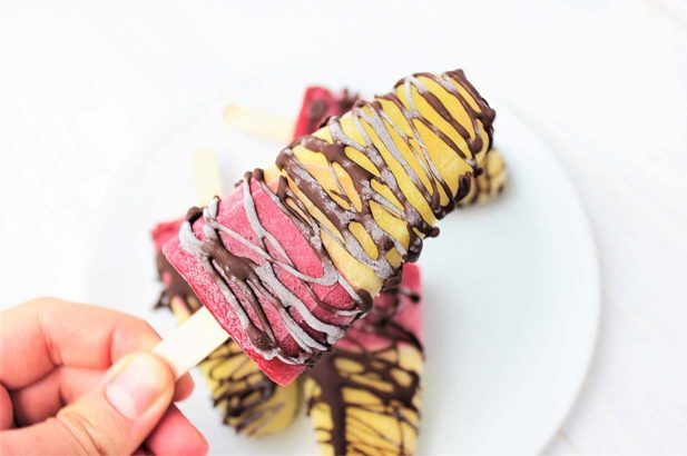 Jolly selber machen, Ananaseis, Himbeereis, Eis am Stiel, zuckerfrei, ohne Zucker, vegan, Jolly Rezept, Fruchteis