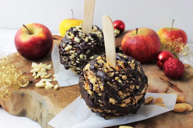 Schokoapfel, Dattelapfel, Apfel in Schokolade, Rezept Schokoapfel am Stiel, vegan, zuckerfrei