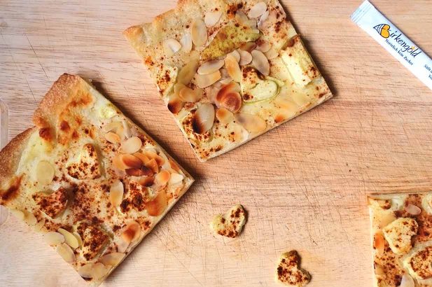 Apfelkuchen, Apfelflammkuchen, Blechkuchen, zuckerfrei, ohne Zucker