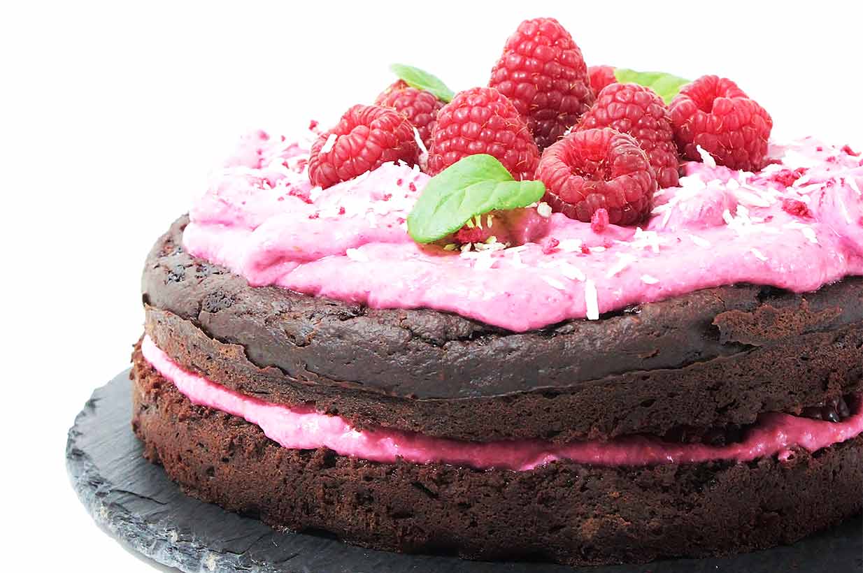 Schokokuchen mit Himbeercreme vegan - Birkengold