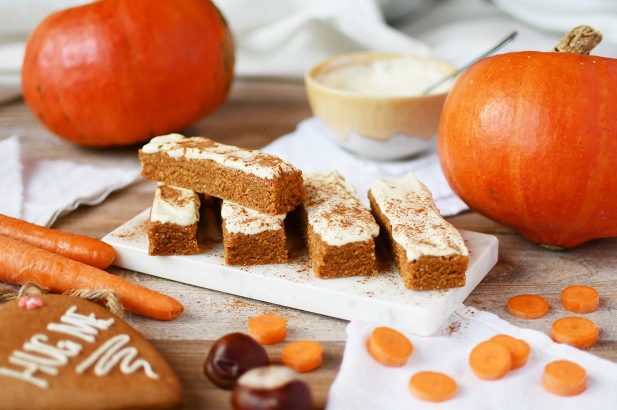 Carrot Cake Bars, Protein Bars Carrot Cake, Protein Riegel, No bake Protein Riegel