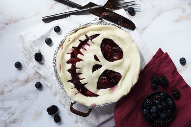 Beeren Pie, Grusel Pie, Gruselkuchen, Gruseltorte, Beeren Torte Halloween, Gespenstertorte