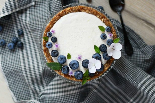 Käsekuchen vegan mit Mandel, Mandelcheesecake ohne Zucker, Mandelkuchen zuckerfrei, Cheesecake vegan