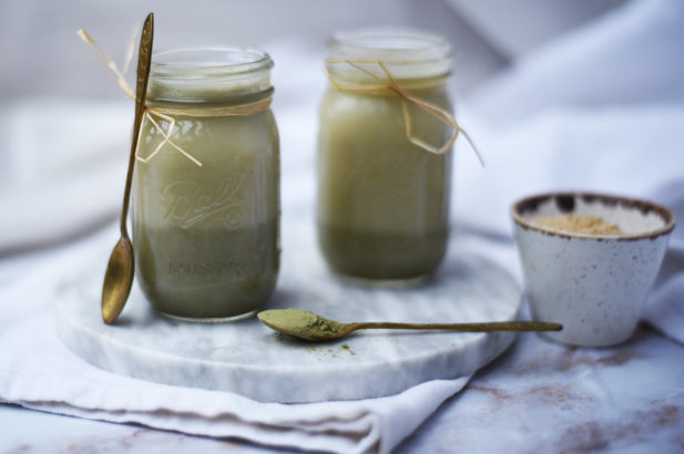 Matcha Latte ohne Zucker, Matcha zuckerfrei, Matcha Milch ohne Zucker