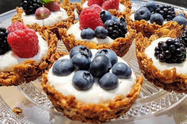 Hafercup mit Birkenzucker, Granola Törtchen mit Birkenzucker, Kokos-Chia Cups mit Birkenzucker