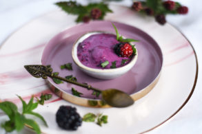 Anti-Aging Brombeer Peeling, Brombeer Peeling, Brombeer Gesichtsmaske, Naturkosmetik Peeling mit Brombeeren, Naturkosmetik Maske mit Brombeeren