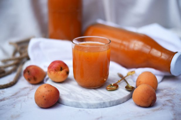 Marillen Sirup ohne Zucker, Marillen Nektar mit Xylit, Marillen Nektar mit Birkenzucker, Marillen Sirup mit Xylit, Marillen Sirup mit Birkenzucker, Marillen Sirup ohne Zucker, Marillen Nektar ohne Zucker