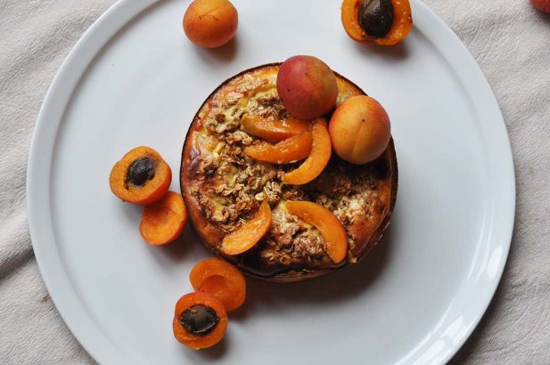 Marillen Crumble zuckerfrei, Marillen Streuselkuchen low fat, Marillen Streuselkuchen proteinreich und zuckerfrei, Aprikosen Streuselkuchen ohne Zucker, Aprikosen Streuselkuchen zuckerfrei