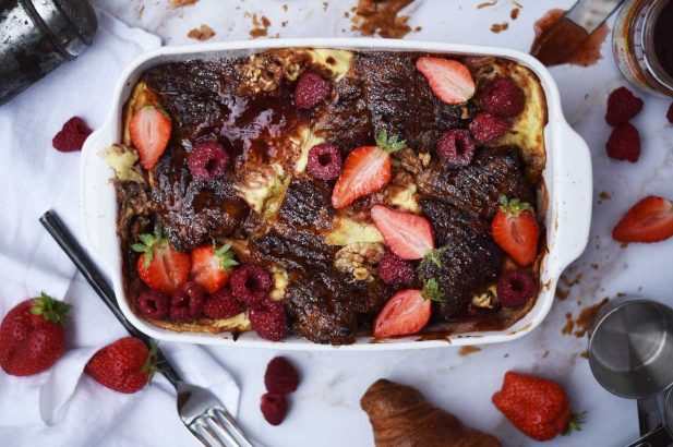 Croissant Auflauf mit Beeren, Croissant Auflauf ohne Zuckerzusatz, Croissant Auflauf mit Birkenzucker, Croissant Auflauf mit Xylit